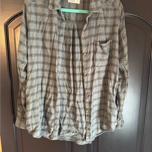 Hollister Green and Black Plaid Shirt